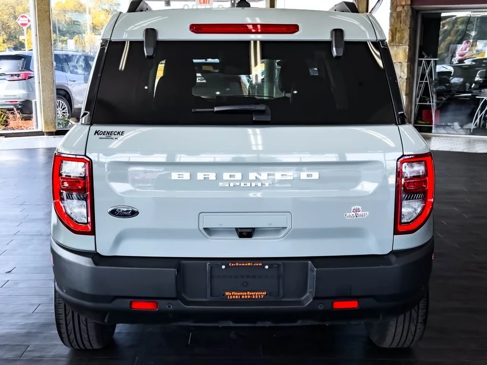 2023 Ford Bronco 6th Gen - Image 13 of 21