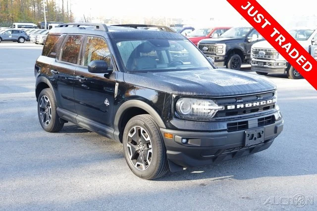 2023 Ford Bronco 6th Gen - Image 9 of 17