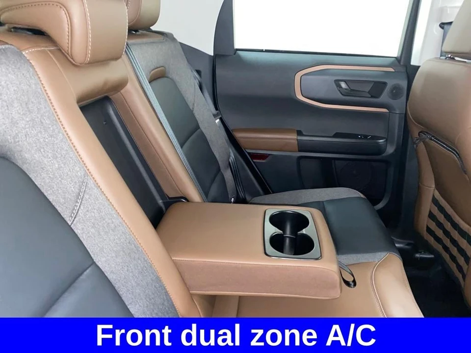 2023 Ford Bronco 6th Gen - Image 10 of 12