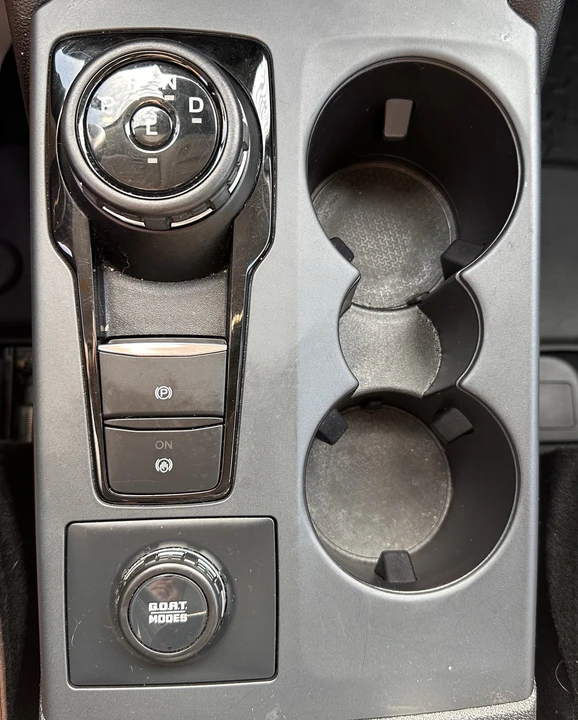 2023 Ford Bronco 6th Gen - Image 27 of 30