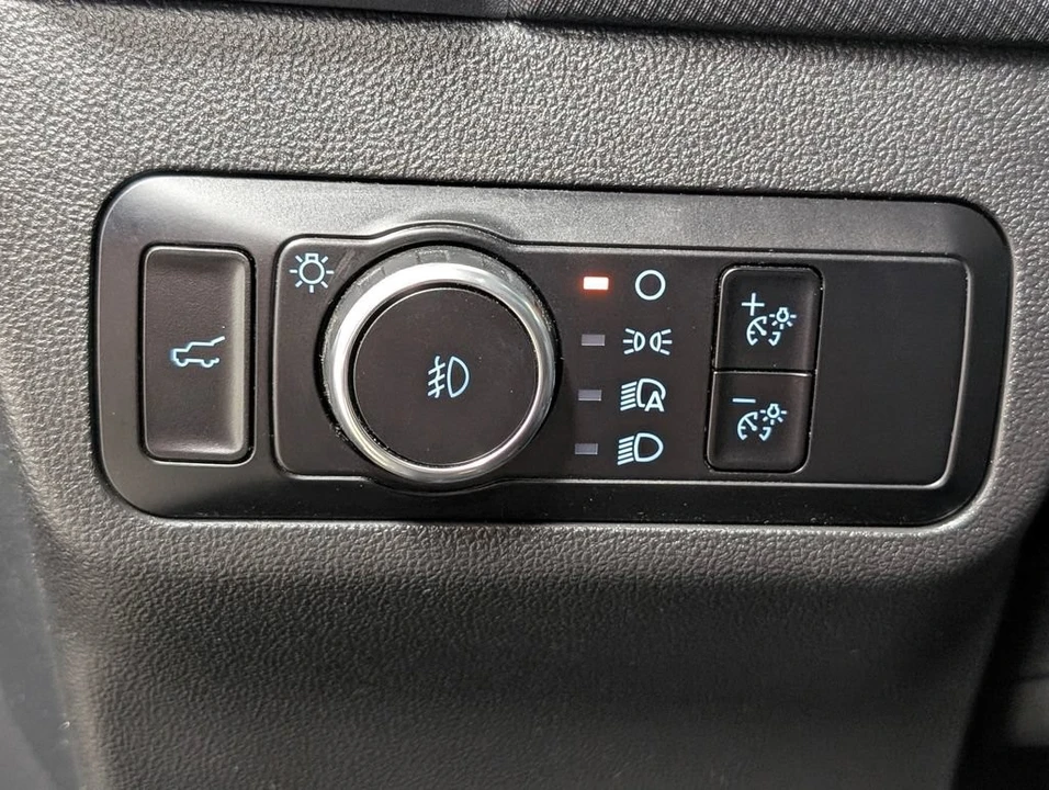 2023 Ford Bronco 6th Gen - Image 10 of 28