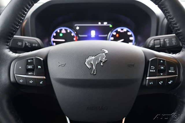 2023 Ford Bronco 6th Gen - Image 23 of 24