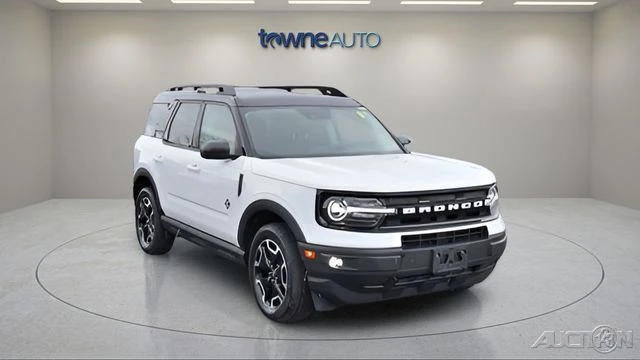 2023 Ford Bronco 6th Gen - Image 8 of 21