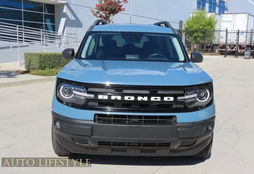 2023 Ford Bronco 6th Gen - Image 12 of 31