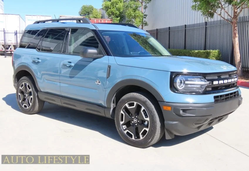 2023 Ford Bronco 6th Gen - Image 4 of 31