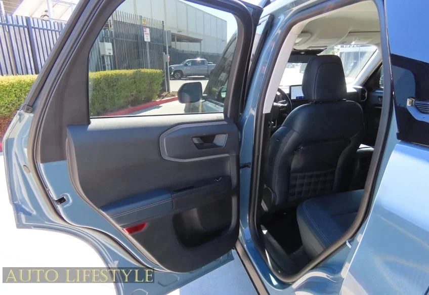 2023 Ford Bronco 6th Gen - Image 21 of 31
