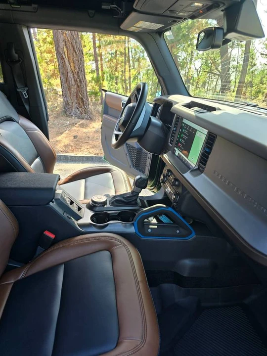 2023 Ford Bronco 6th Gen - Image 16 of 24