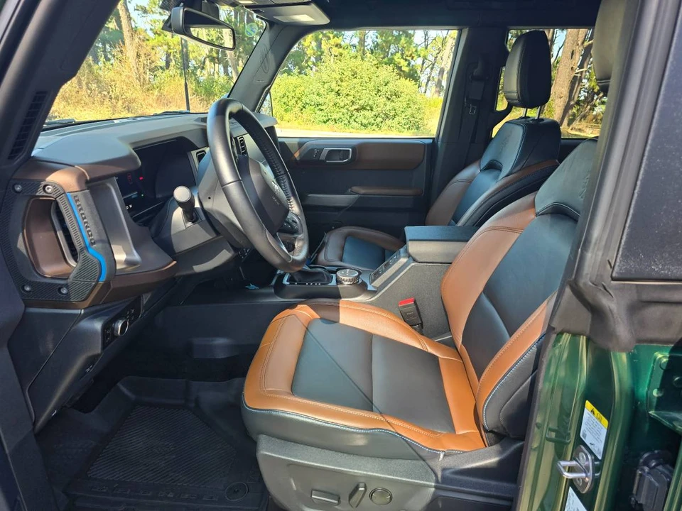 2023 Ford Bronco 6th Gen - Image 9 of 24