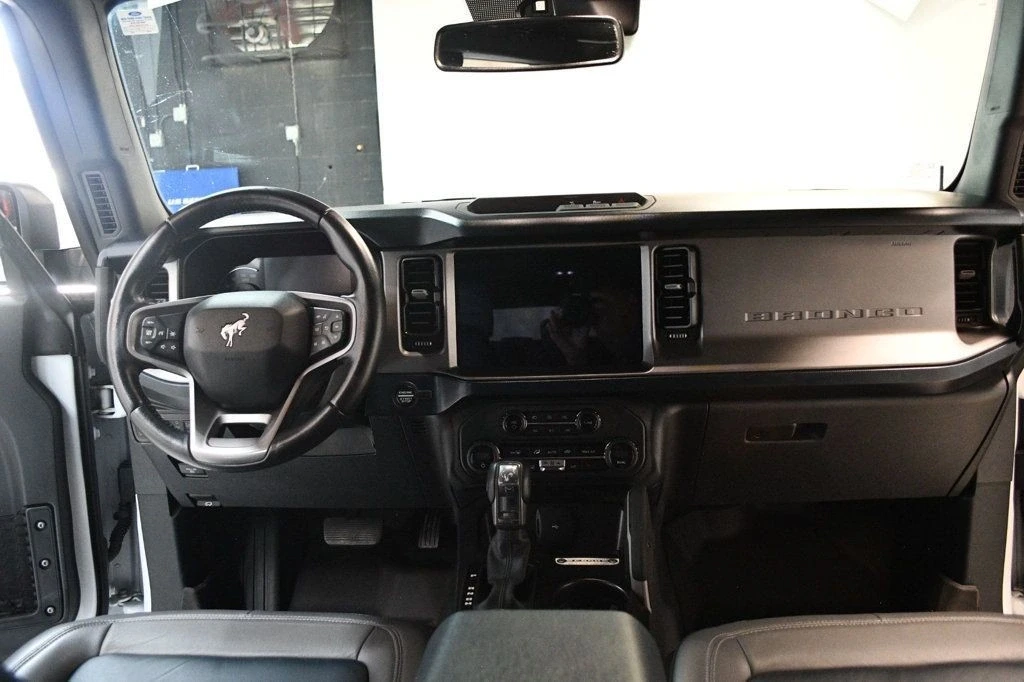 2023 Ford Bronco 6th Gen - Image 5 of 12