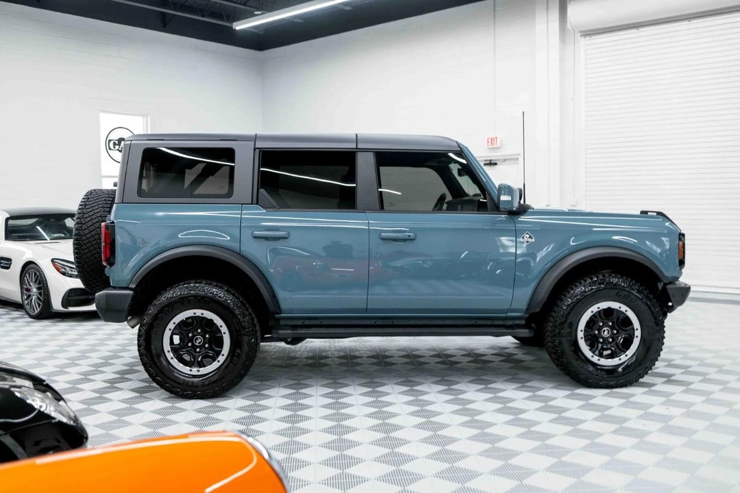 2023 Ford Bronco 6th Gen - Image 6 of 21
