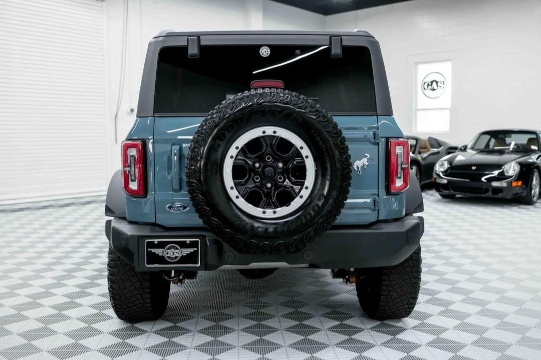 2023 Ford Bronco 6th Gen - Image 8 of 21