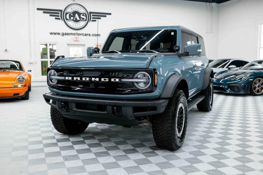 2023 Ford Bronco 6th Gen - Image 3 of 21