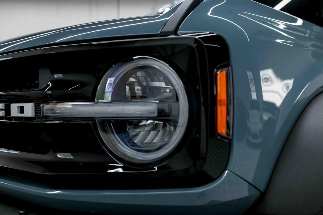 2023 Ford Bronco 6th Gen - Image 14 of 21