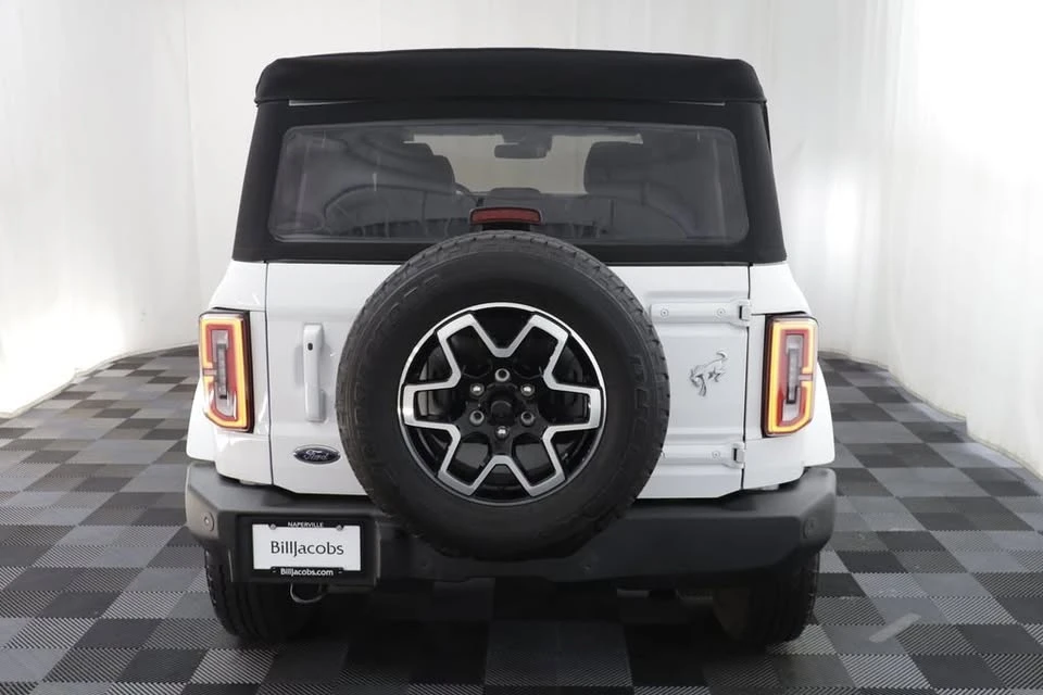 2023 Ford Bronco 6th Gen - Image 15 of 19