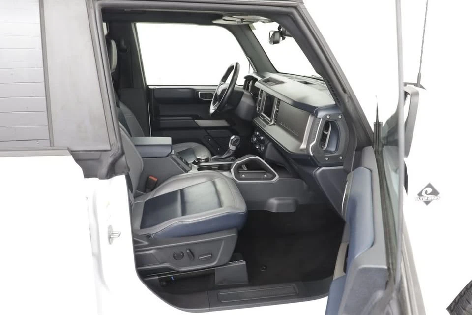 2023 Ford Bronco 6th Gen - Image 18 of 19
