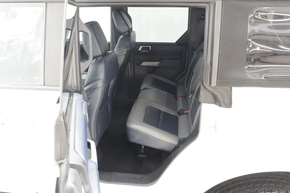 2023 Ford Bronco 6th Gen - Image 13 of 19