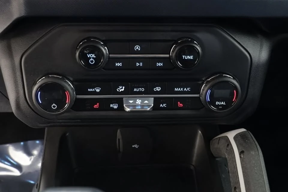 2023 Ford Bronco 6th Gen - Image 10 of 19