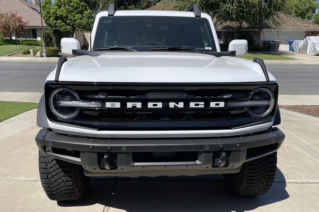 2023 Ford Bronco 6th Gen - Image 2 of 31