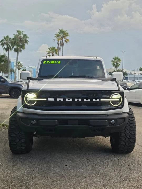 2023 Ford Bronco 6th Gen - Image 2 of 15