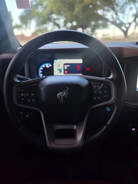 2023 Ford Bronco 6th Gen - Image 12 of 15