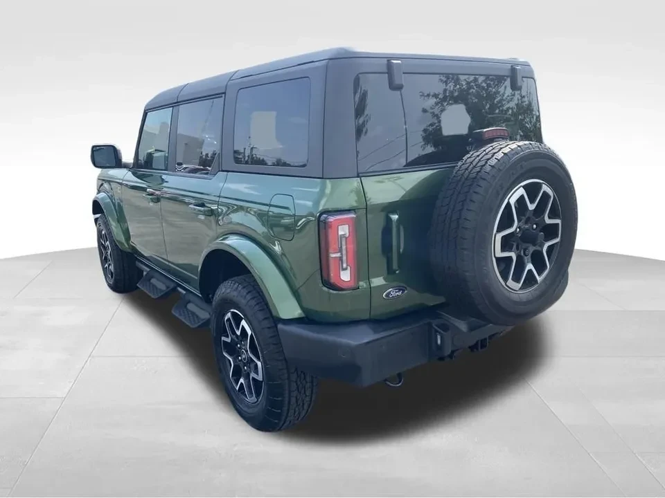 2023 Ford Bronco 6th Gen - Image 5 of 17