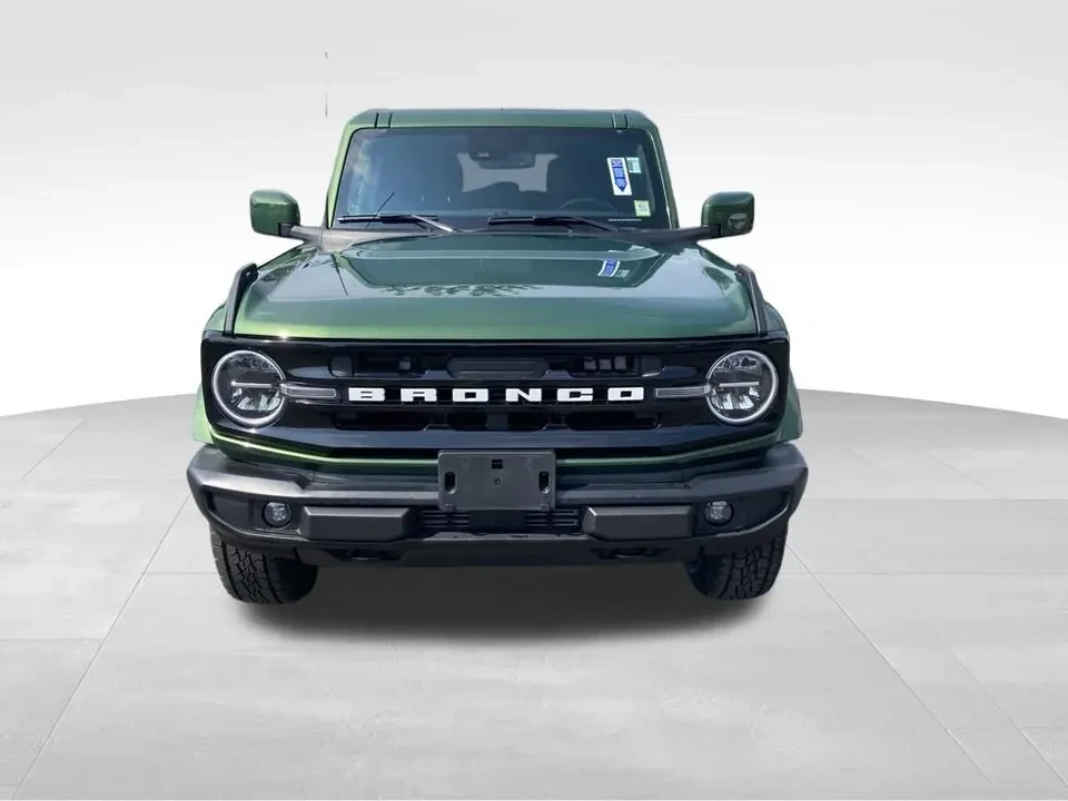 2023 Ford Bronco 6th Gen - Image 8 of 17