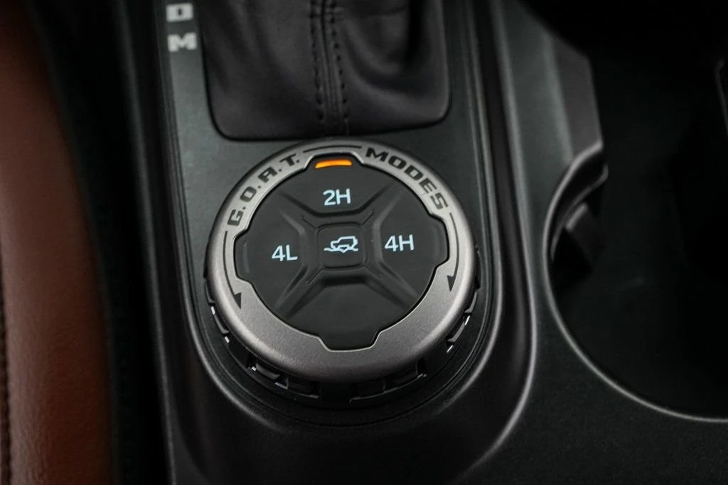 2023 Ford Bronco 6th Gen - Image 19 of 21