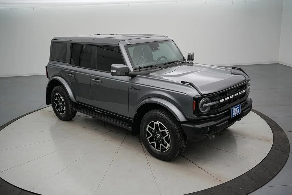 2023 Ford Bronco 6th Gen - Image 2 of 21