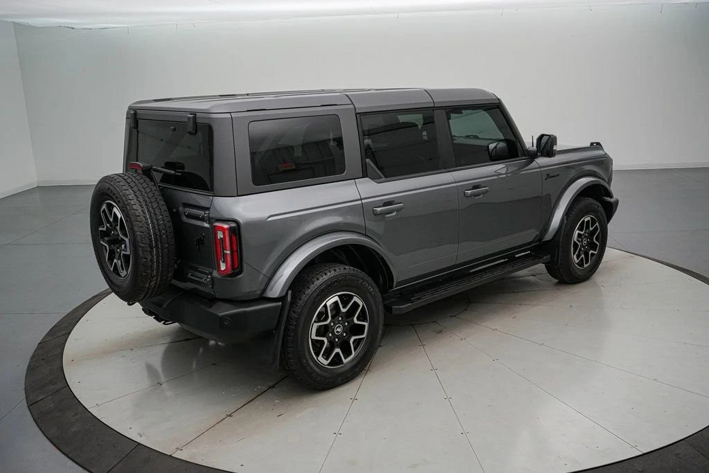 2023 Ford Bronco 6th Gen - Image 5 of 21