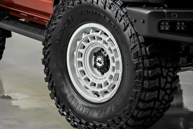 2023 Ford Bronco 6th Gen - Image 4 of 31