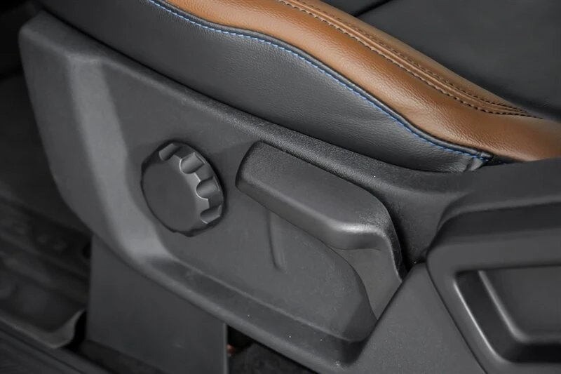 2023 Ford Bronco 6th Gen - Image 20 of 31