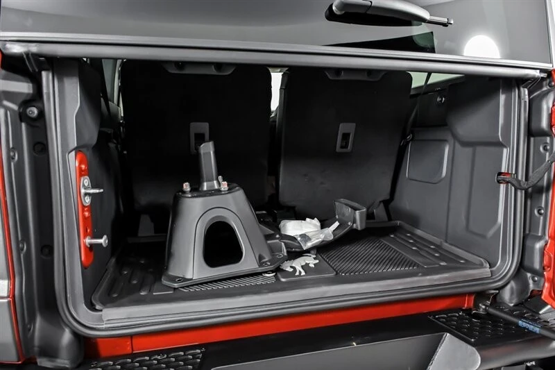 2023 Ford Bronco 6th Gen - Image 12 of 31