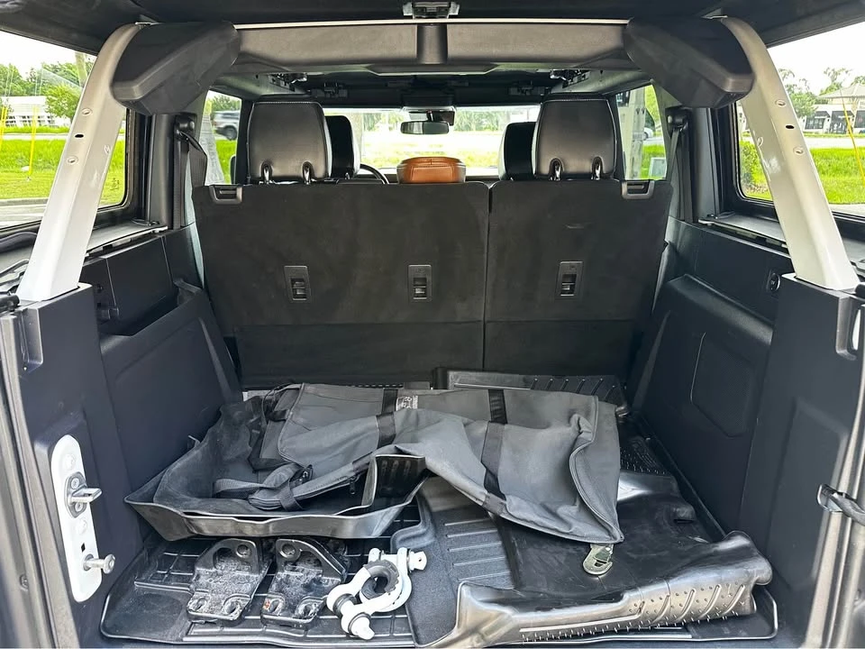 2023 Ford Bronco 6th Gen - Image 16 of 17