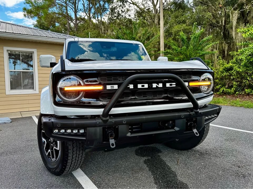 2023 Ford Bronco 6th Gen - Image 4 of 17