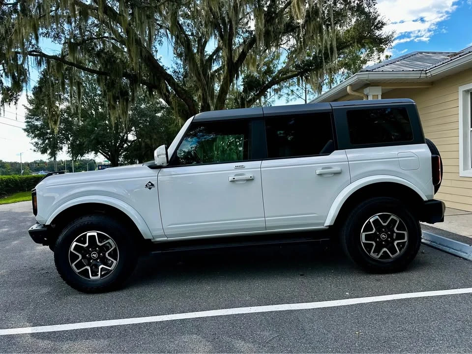 2023 Ford Bronco 6th Gen - Image 7 of 17