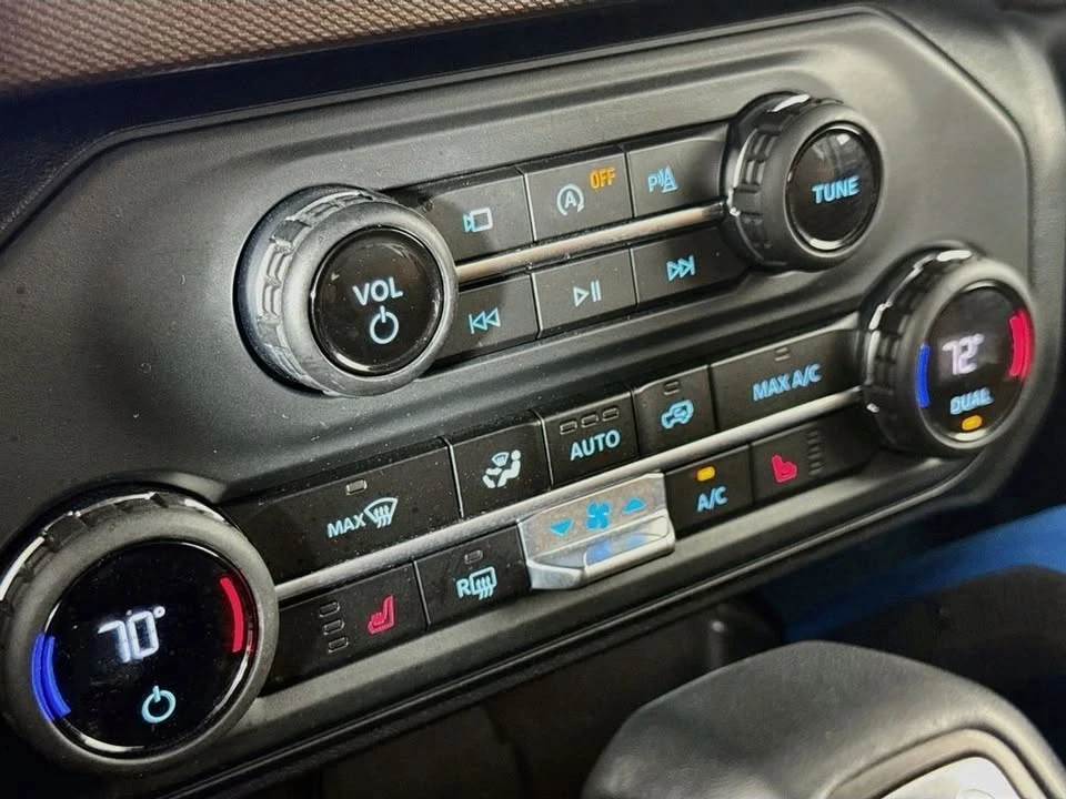 2023 Ford Bronco 6th Gen - Image 16 of 20