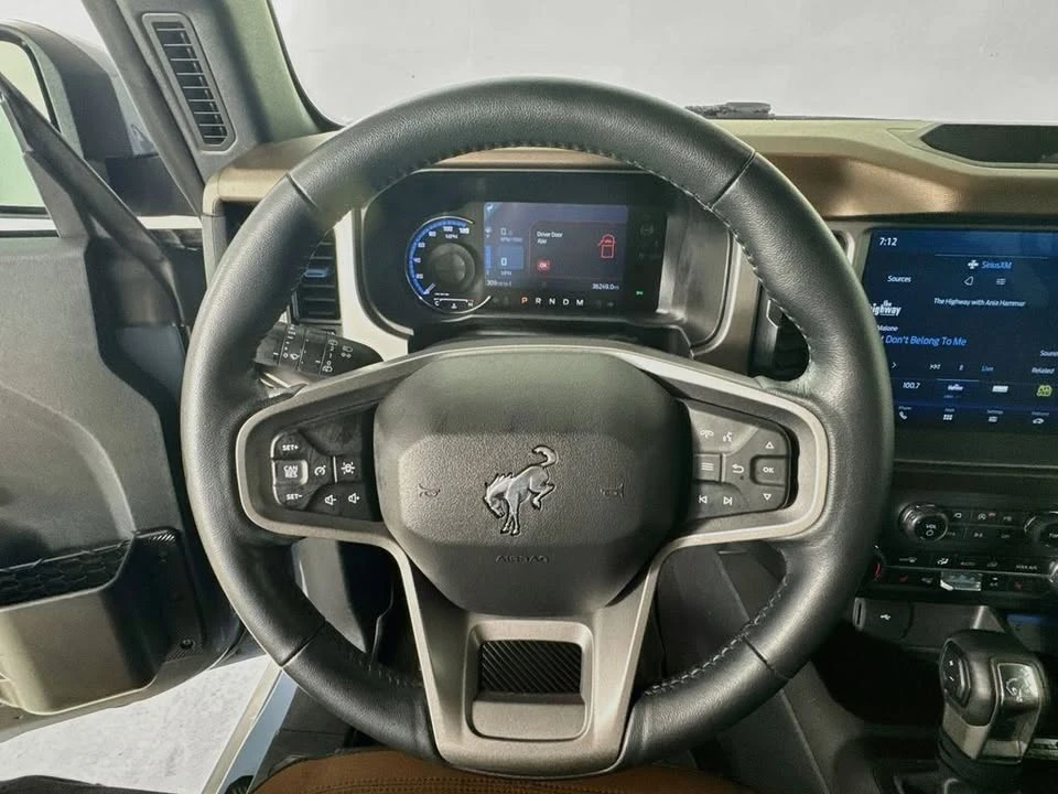 2023 Ford Bronco 6th Gen - Image 10 of 20