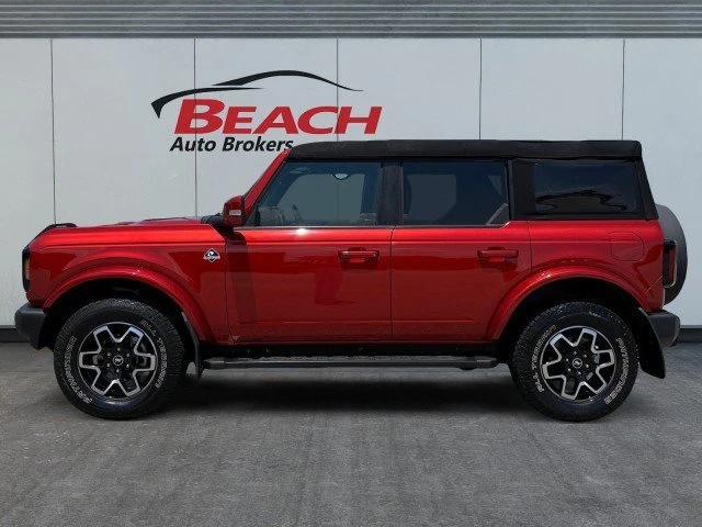 2023 Ford Bronco 6th Gen - Image 7 of 16