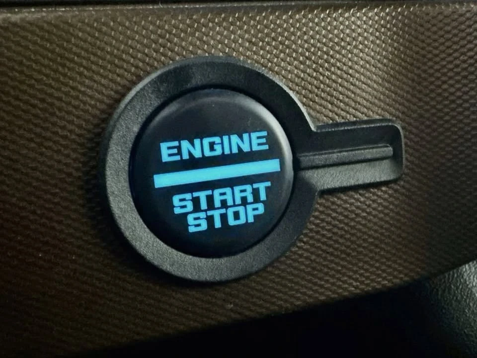 2023 Ford Bronco 6th Gen - Image 17 of 20