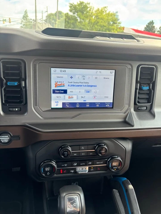 2023 Ford Bronco 6th Gen - Image 11 of 15