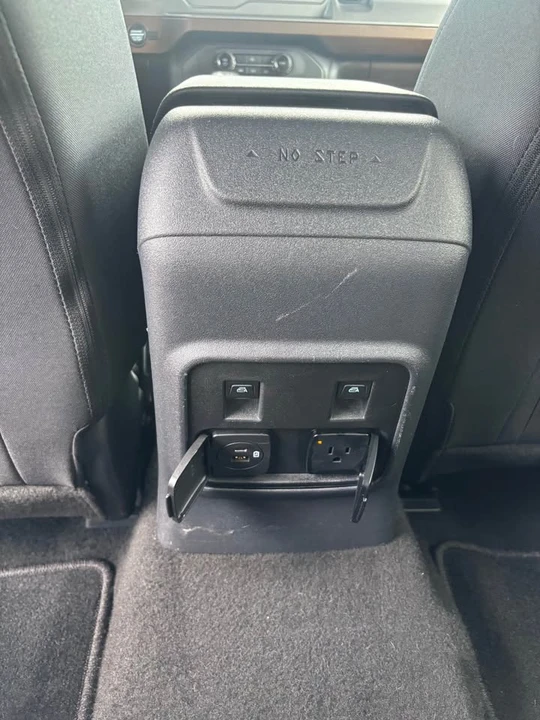 2023 Ford Bronco 6th Gen - Image 15 of 15