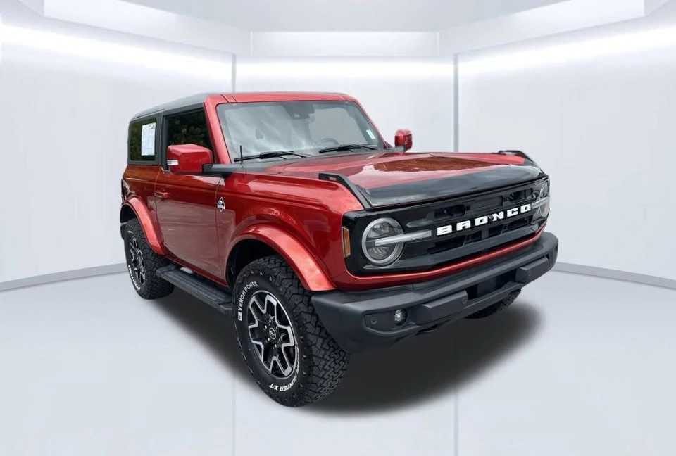 2023 Ford Bronco 6th Gen - Image 3 of 16