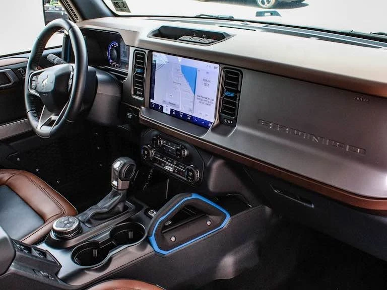 2023 Ford Bronco 6th Gen - Image 14 of 16