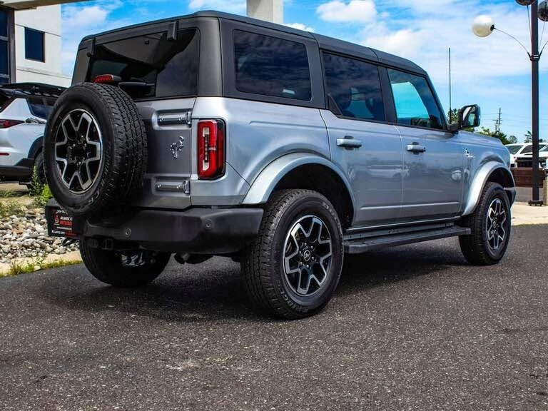 2023 Ford Bronco 6th Gen - Image 3 of 16