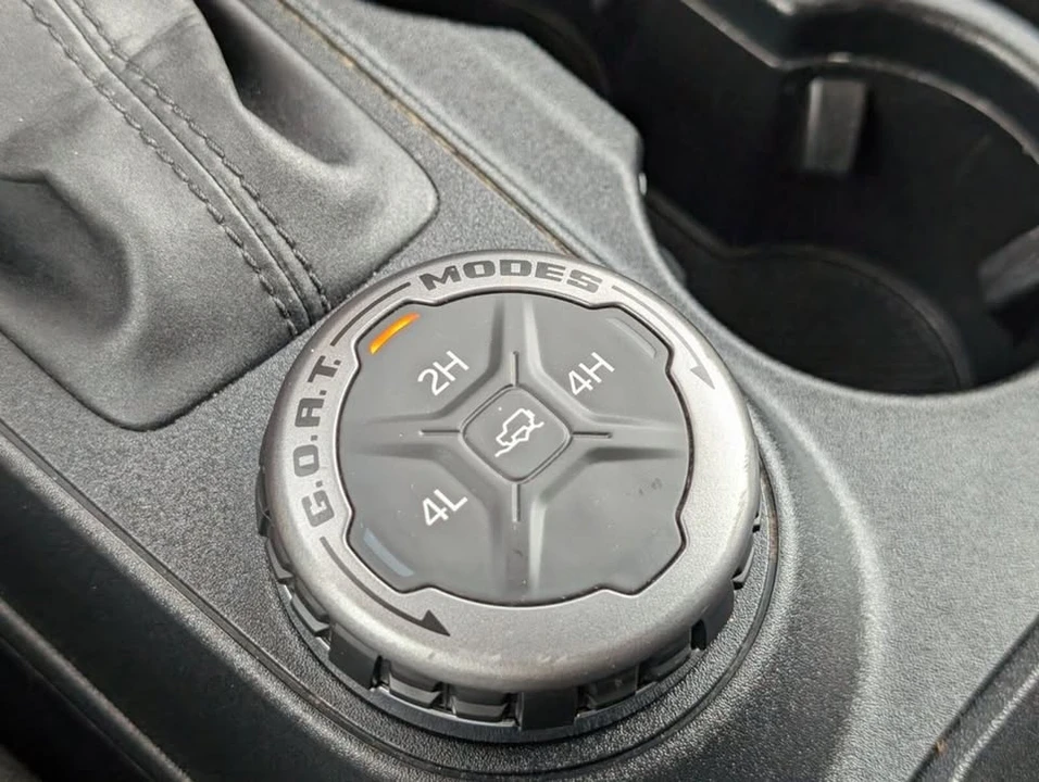 2023 Ford Bronco 6th Gen - Image 17 of 20