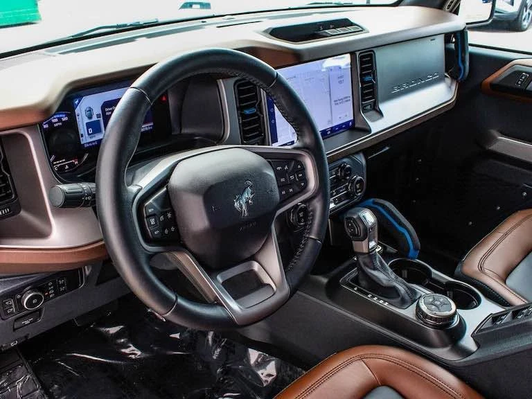 2023 Ford Bronco 6th Gen - Image 4 of 16