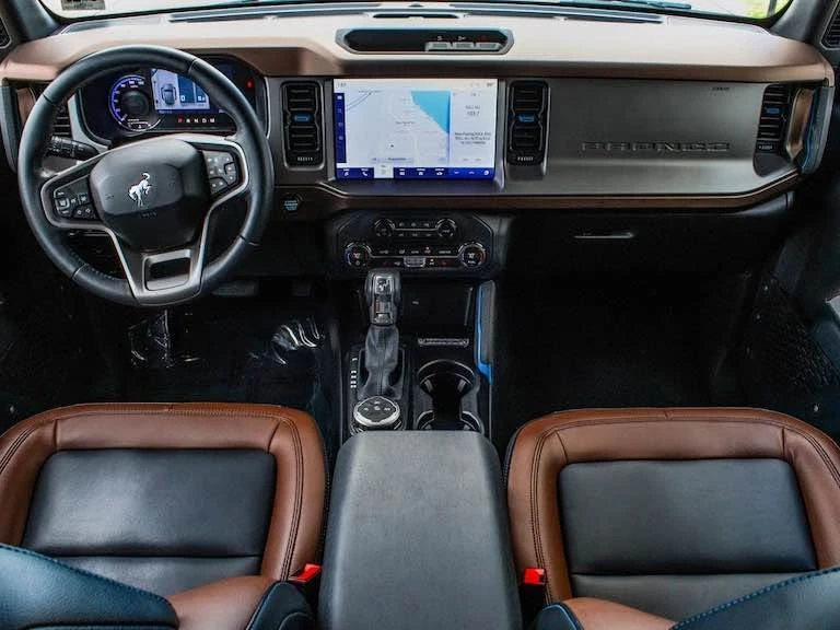 2023 Ford Bronco 6th Gen - Image 10 of 16
