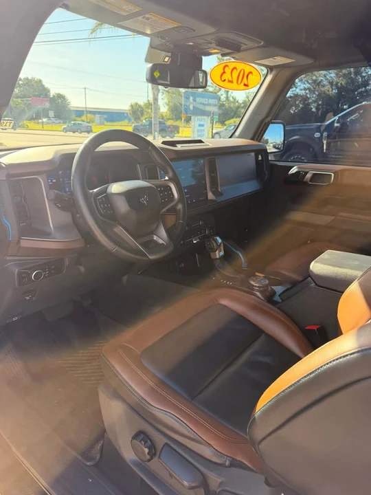 2023 Ford Bronco 6th Gen - Image 9 of 9
