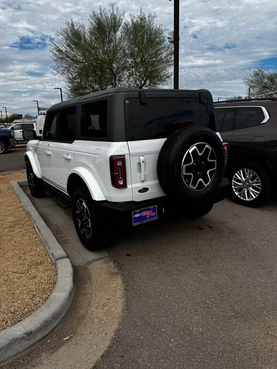 2023 Ford Bronco 6th Gen - Image 4 of 15