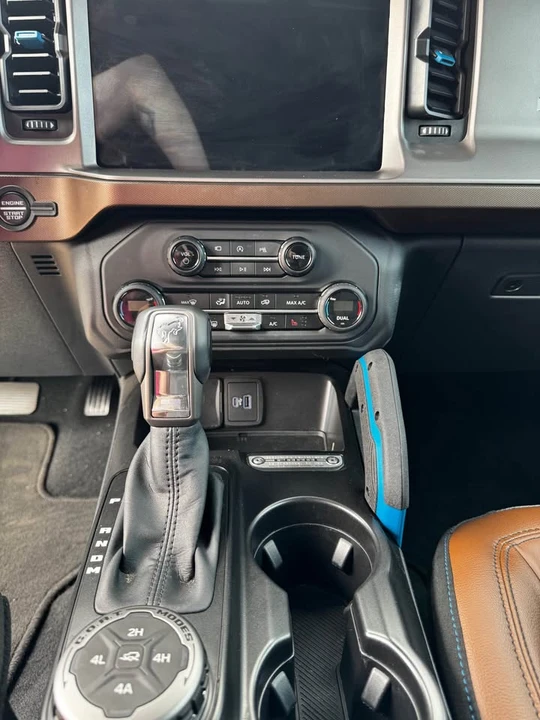 2023 Ford Bronco 6th Gen - Image 11 of 15